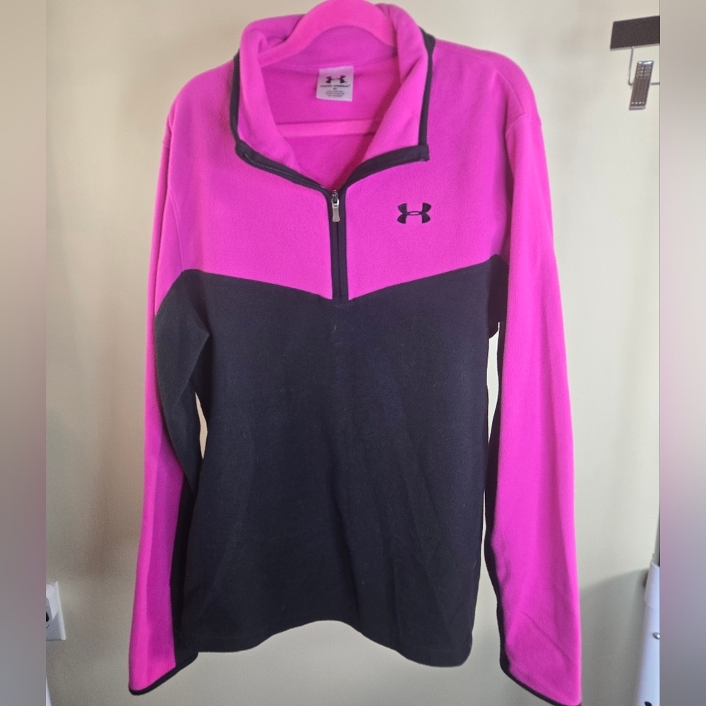 Womens Under Armour 3/4 Zip Sweater Size Medium Pink/Black